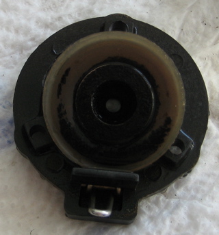 Aroma-Verdreckte Gummidichtung-halb gereinigt 14.jpg