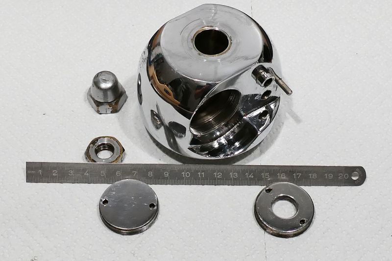 Datei:Gaggia Handhebelgruppe Bruehgruppenkopf.jpg